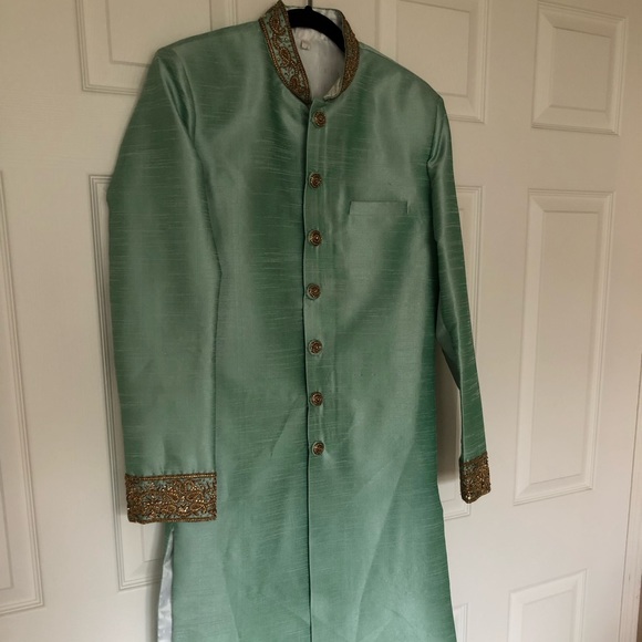 Men’s Silk Sherwani - Picture 5 of 9
